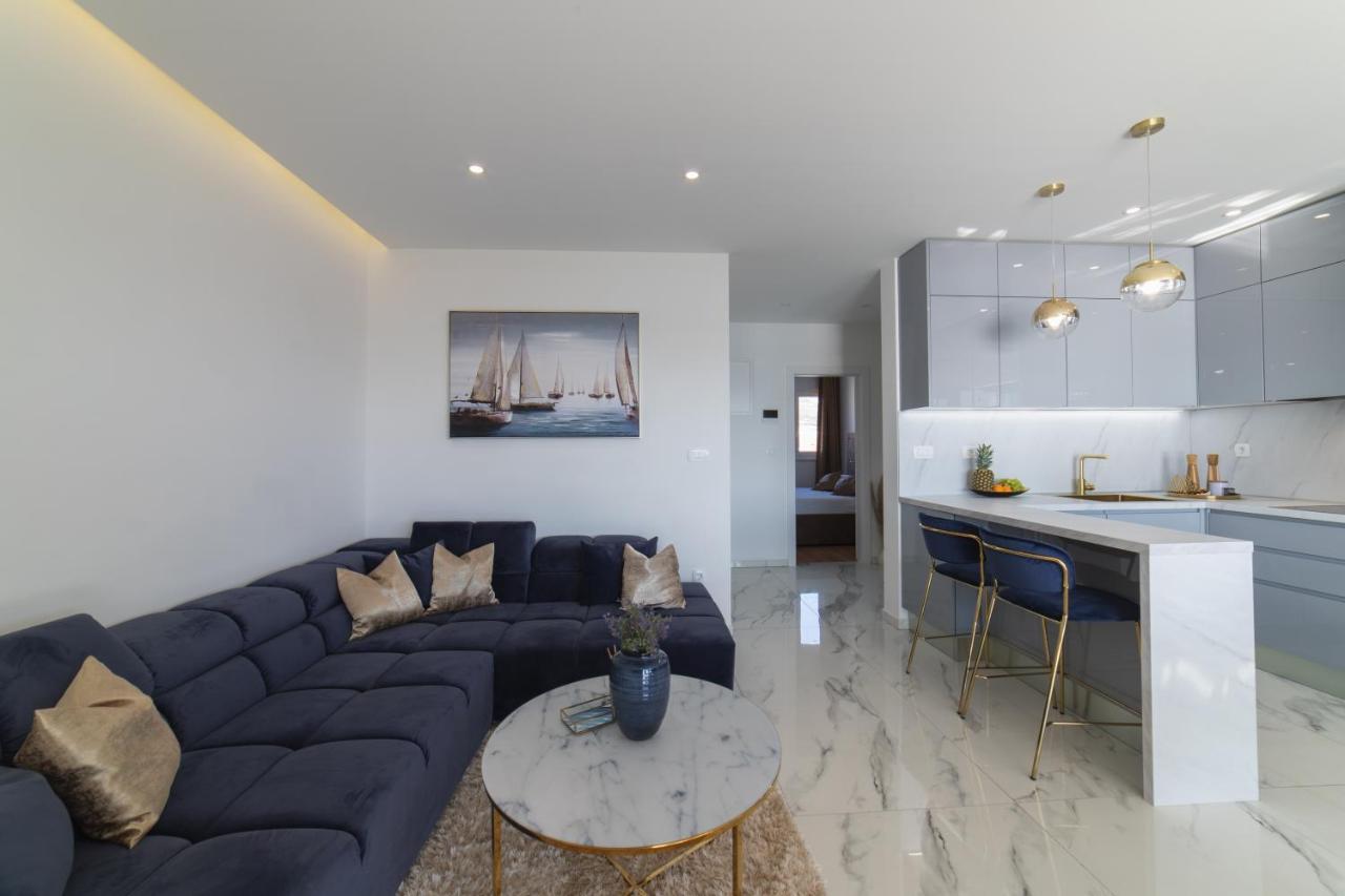 Apartman Blue Wave Trogir Exterior photo