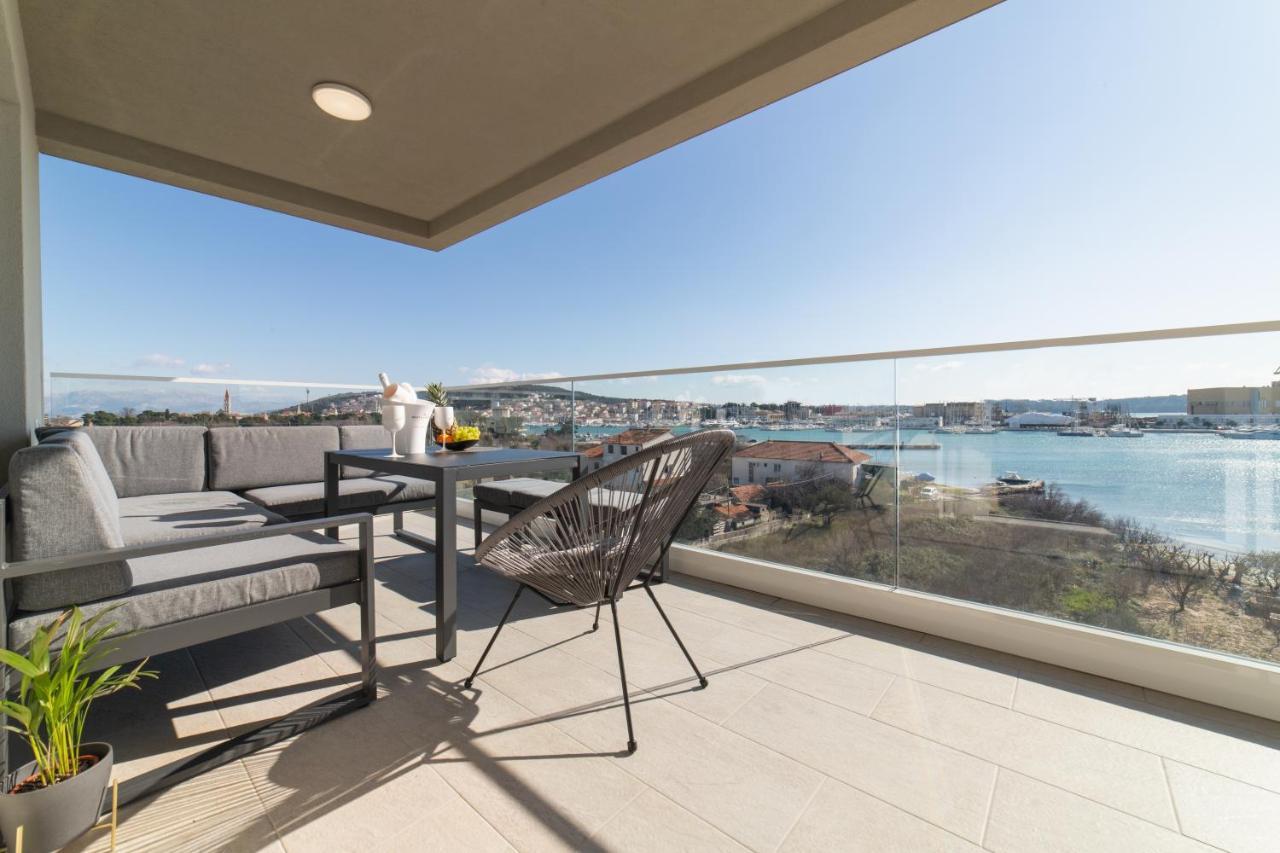 Apartman Blue Wave Trogir Exterior photo